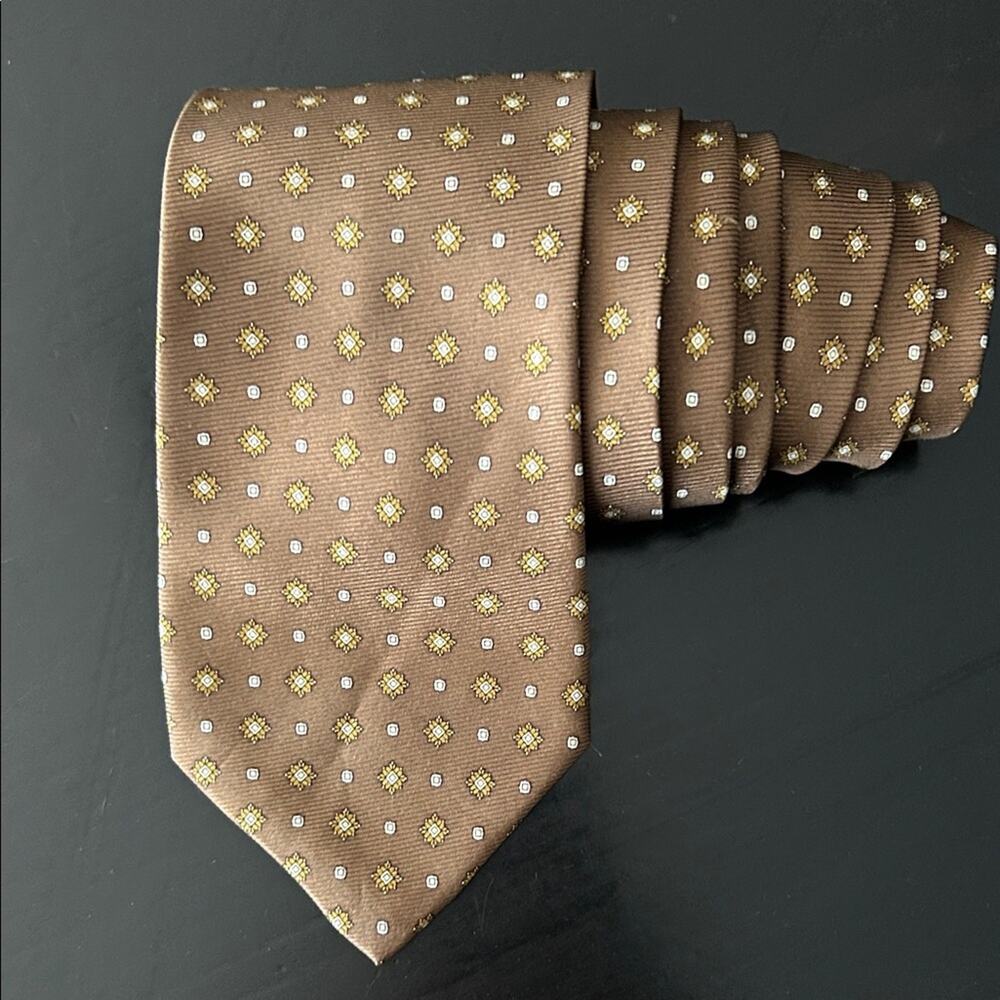 Bijoux Terner Cappuccino Brown Silk Tie, Gold & White Pattern, Perfect for Fall